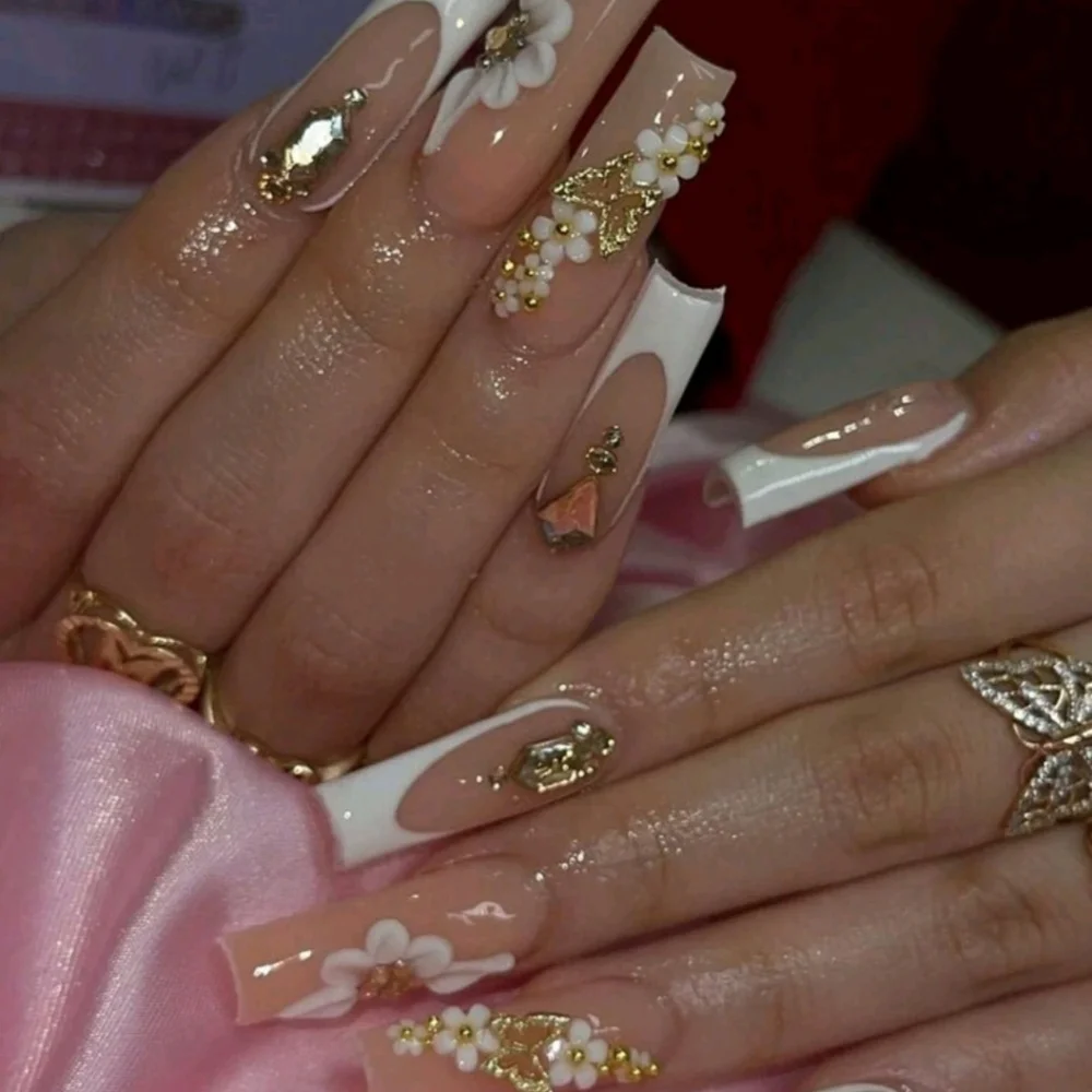 Press on nails - Picture 3 of 16